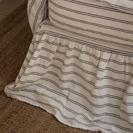 Pappini Linen Valance – Ivory Kemptown Stripe