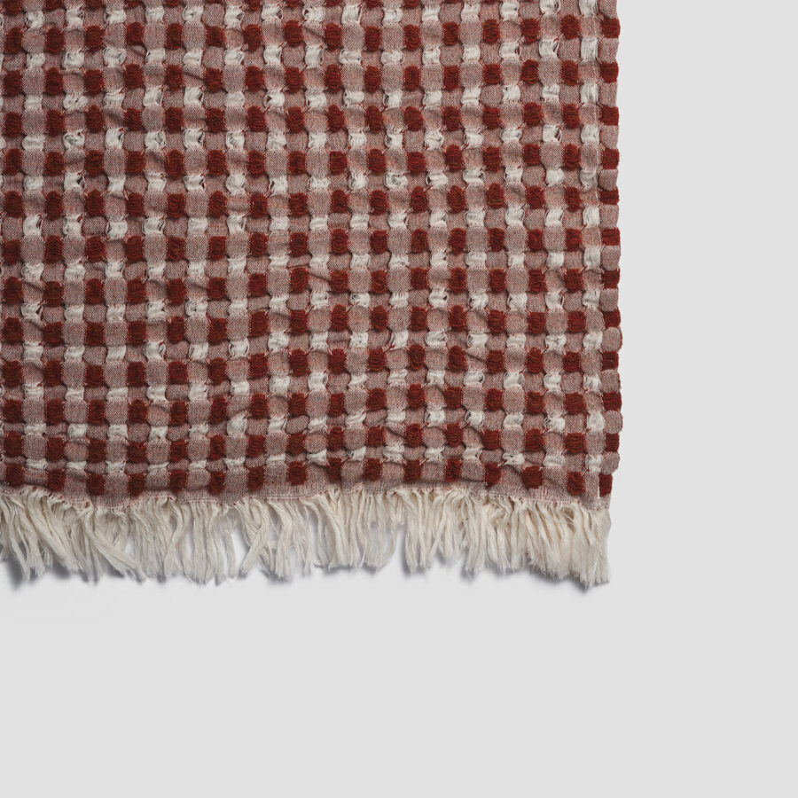 Pappini Textured Waffle Throw – Cinnamon - Image 5